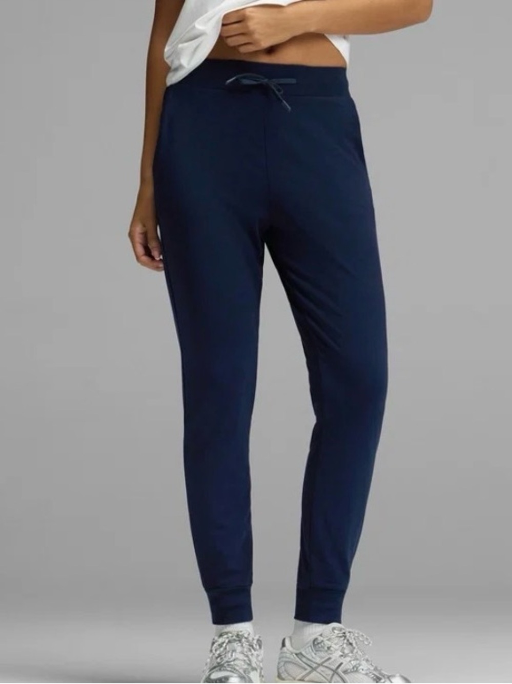 Women's Navy brushed bamboo Jogger Pants